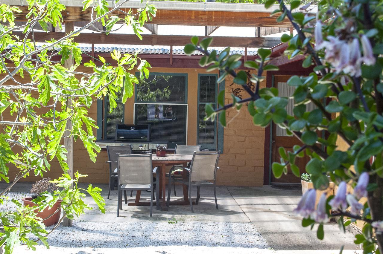 Trevalia Accommodation Penwortham Buitenkant foto