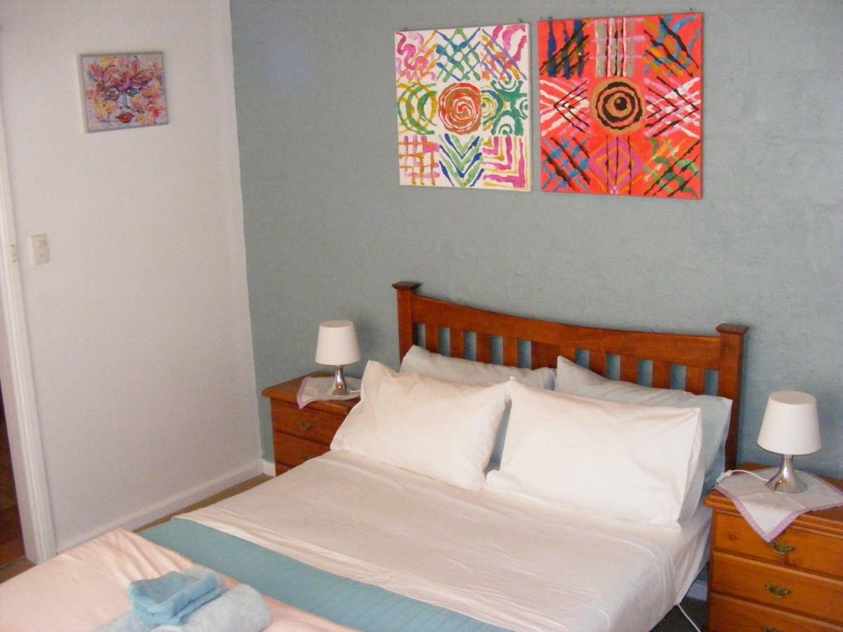 Trevalia Accommodation Penwortham Buitenkant foto