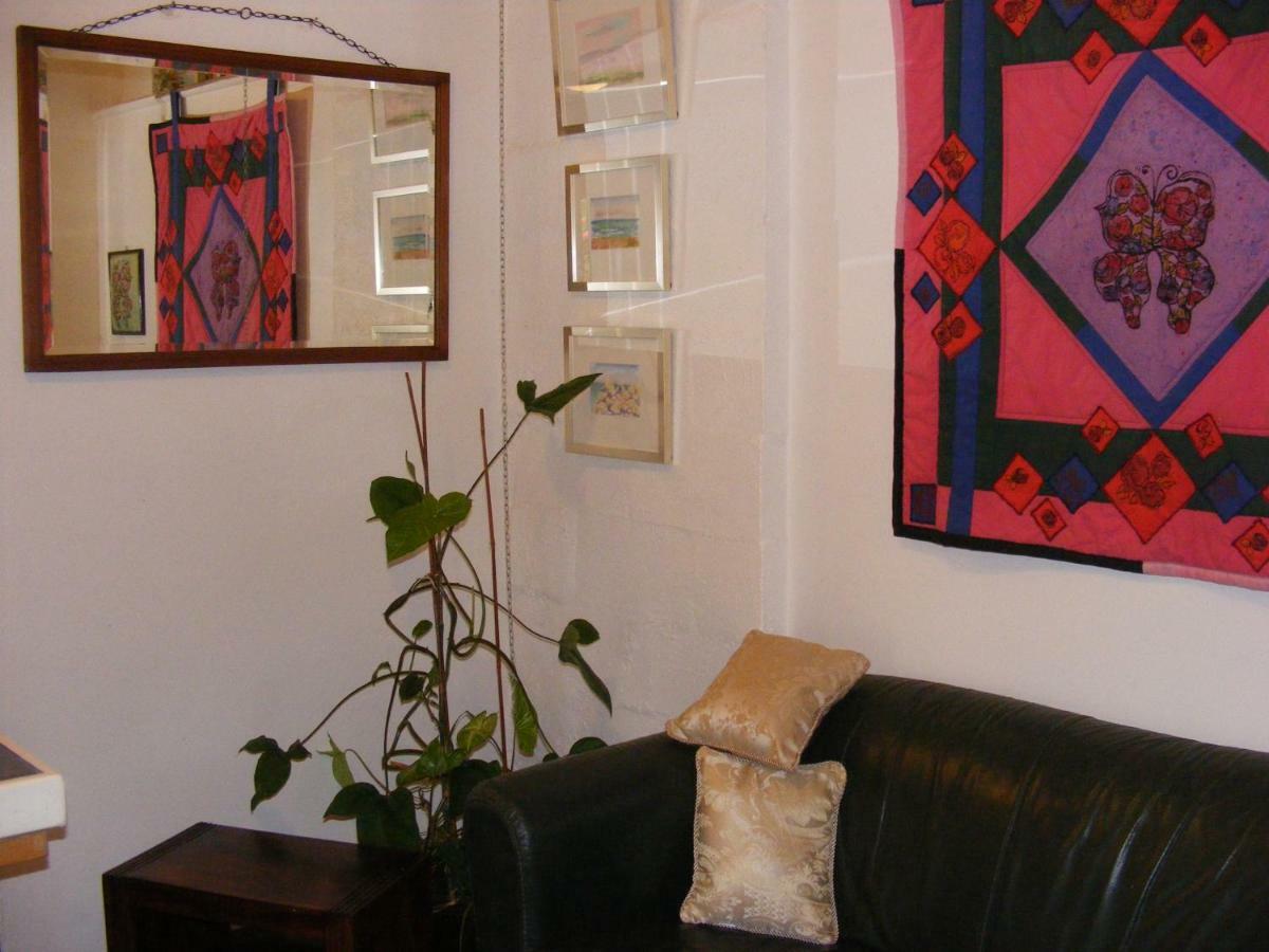 Trevalia Accommodation Penwortham Buitenkant foto