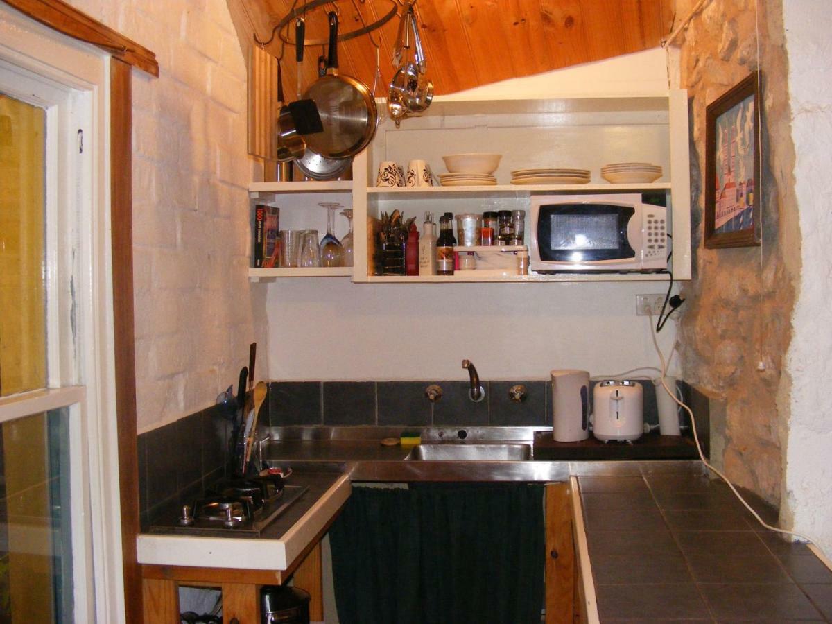 Trevalia Accommodation Penwortham Buitenkant foto